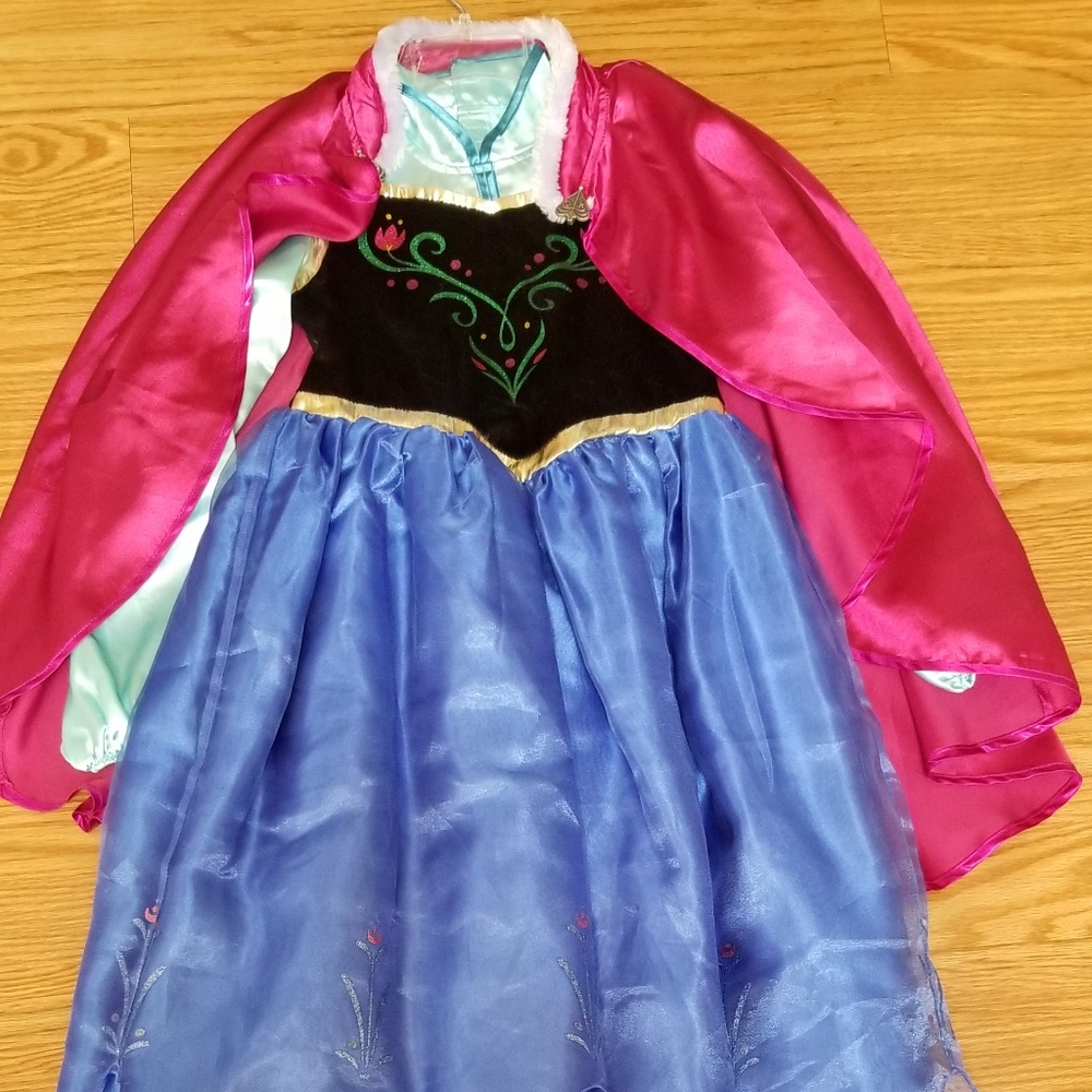 Disney Frozen Ana Halloween Costume Size 9/10